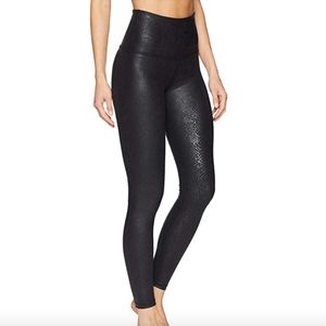 Beyond Yoga Pants - Beyond Yoga Viper High-Waisted Midi Leggings Beyond Yoga Pants - Beyond Yoga Viper High-Waisted Midi Leggings